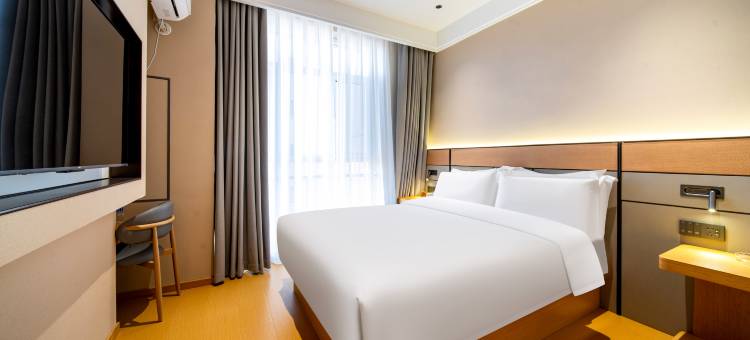 昌吉禧悦丽华酒店(华洋广场店)图片