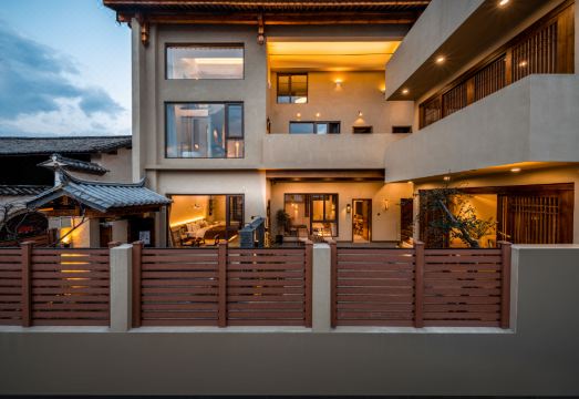 川与秋·LoftHome民宿（沙溪古镇店）外景图