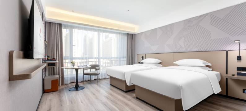 柏曼酒店(威海山东大学火炬八街店)图片