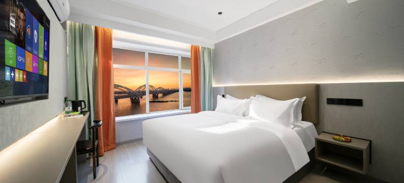 和枫雅舍民宿(兆麟公园地铁站店)图片