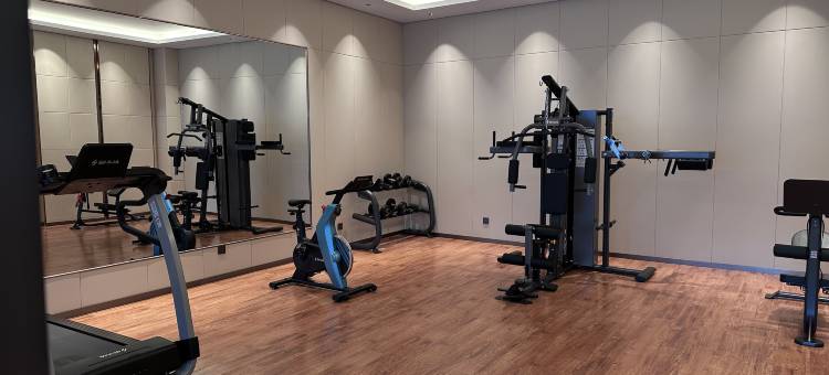 陆良隆盛大酒店图片