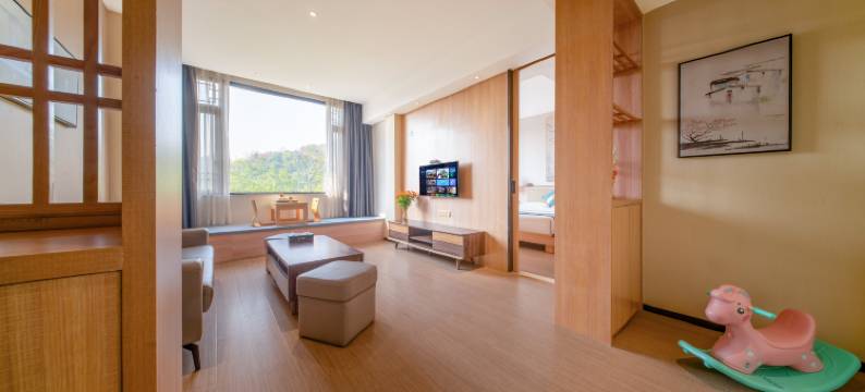 州府·TIDE雅致游居(潮州牌坊街西湖公园店)图片