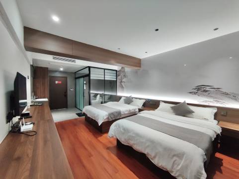 荣泽酒店(安顺南收费站店)