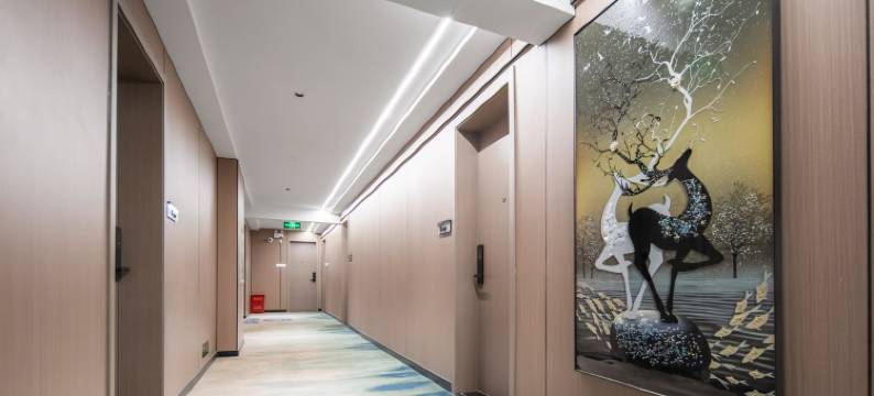 卫辉8号公馆(行政路医学院店)图片