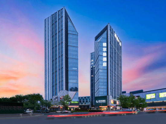 格尔曼酒店(青岛黄岛金沙滩吾悦广场店)