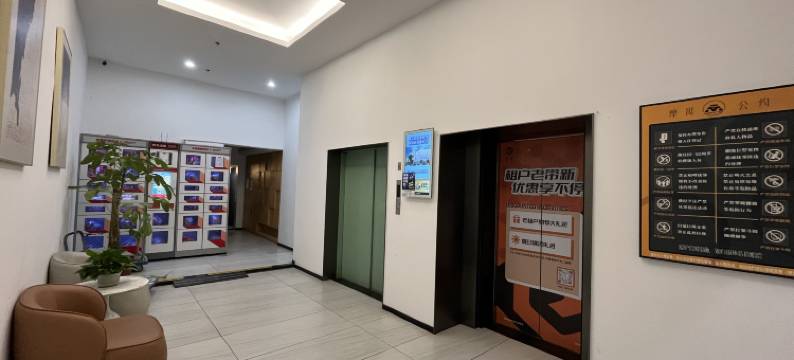 格林城堡酒店式公寓(高崎机场湖里创新园地铁站店)图片