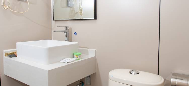 蓝悦快捷酒店(安阳火车站文峰塔店)图片