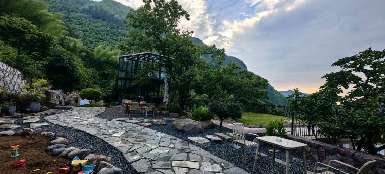 雨印茶坪民宿(紫微山国家森林公园店)图片