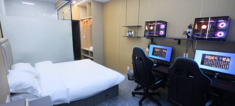 山竹智慧电竞酒店(绥化学院店)图片