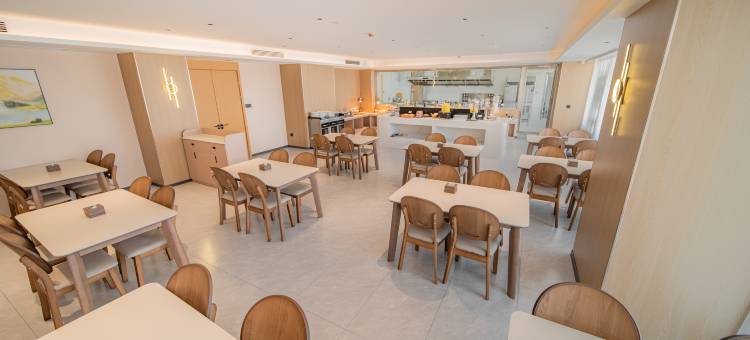 铂悦酒店(郑州新郑比亚迪新能源产业园店)图片