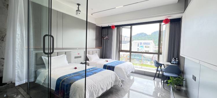 等风影院民宿(雅安高铁站店)图片