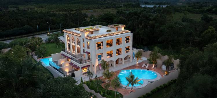 花筑·梵尘里民宿(万宁石梅湾神州站店)图片