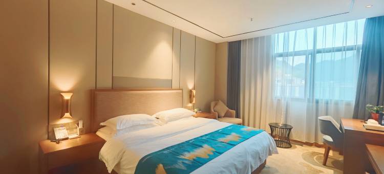 巴中亚美酒店图片