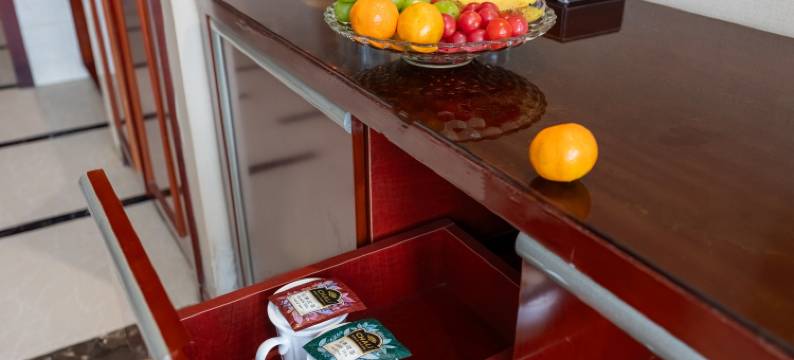 芜湖中凯酒店(碰头荟瑞丰商博城店)图片