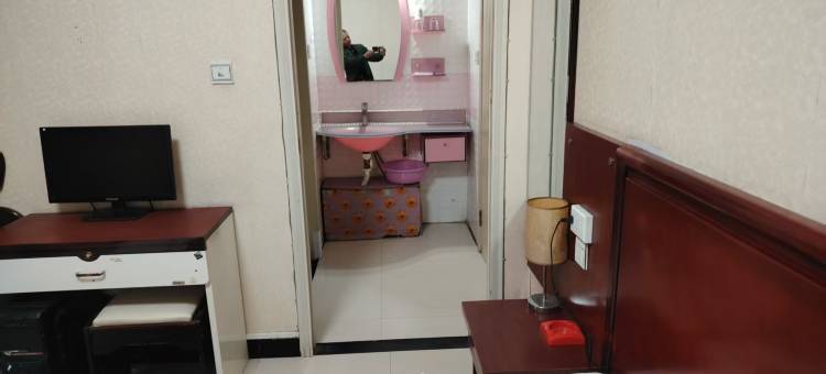 怡园宾馆(西安龙首村店)图片