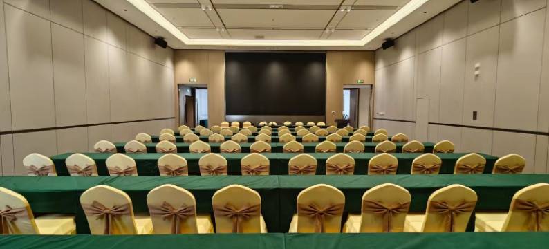 南京万公馆智慧酒店(浦口万汇城地铁站青奥体育公园体育馆店)图片