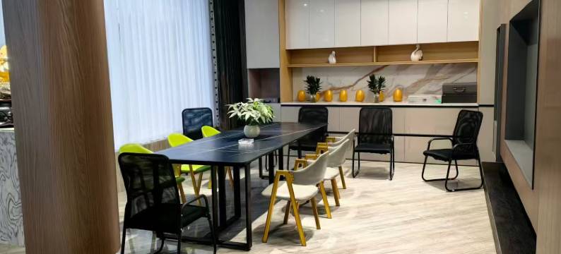 北驿居酒店(黄石北站万达广场店)图片