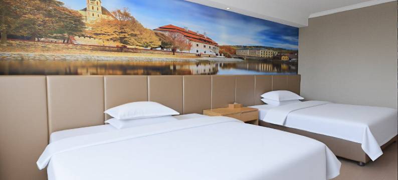 聚迦缘酒店(上海之鱼金海湖地铁站店)图片