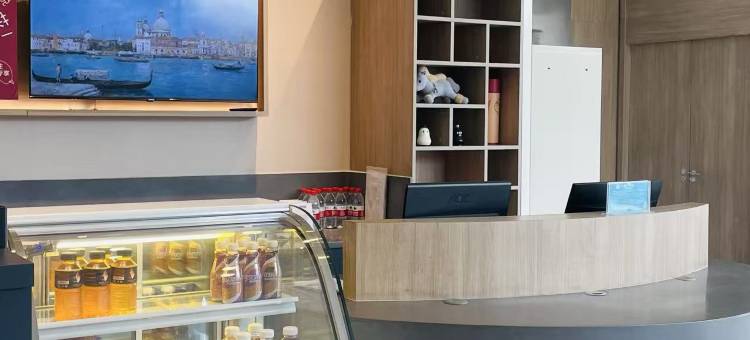 金文酒店(西安大学城樱花广场地铁站店)图片