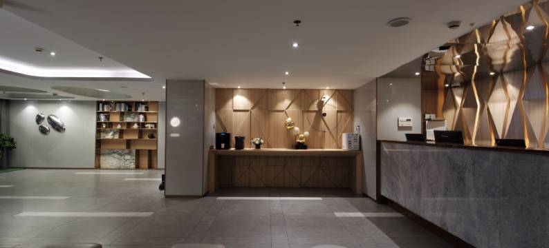 景莱·臻选酒店(上海陆家嘴中心浦电路地铁站店)图片