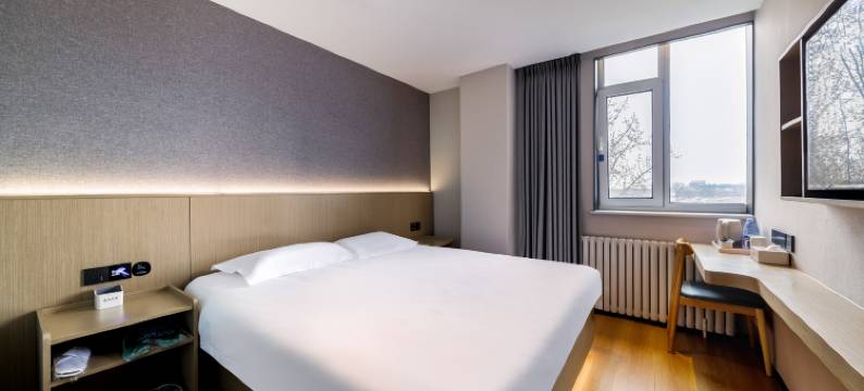 前门观旗宾馆(北京前门地铁站店)图片