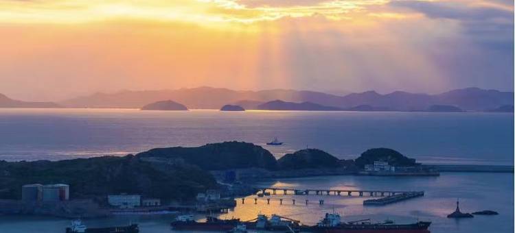 樊星·Mountain Sea丨无忧美宿(温岭石塘半岛旅游度假区店)图片