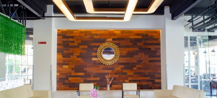 泗水Jemursari Mooz酒店(Mooz Hotel Surabaya - Jemursari)图片