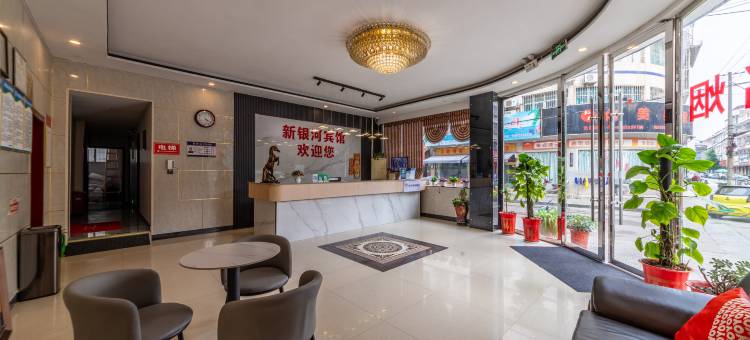 拓扑电竞民宿(女杰广场店)图片