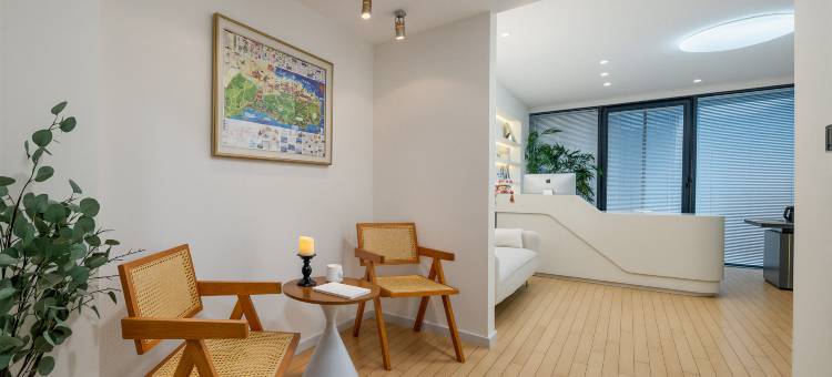 大连星海广场潮汐海宿酒店(会展中心地铁站店)图片