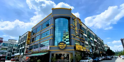 沙登南城微笑酒店