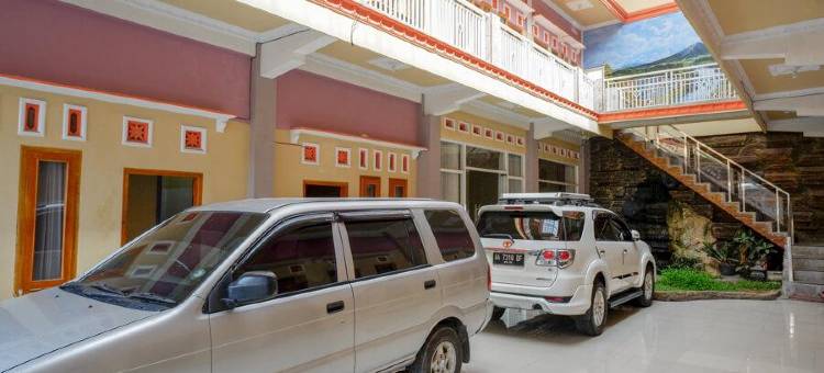 坦比迪昂旅游村附近的红门(RedDoorz Near Desa Wisata Tambi Dieng)图片
