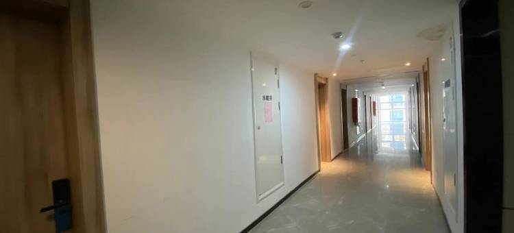 岸边设计美宿(万达广场店)图片