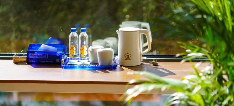 18韵·精品酒店(宝石文化博物馆梧州学院店)图片