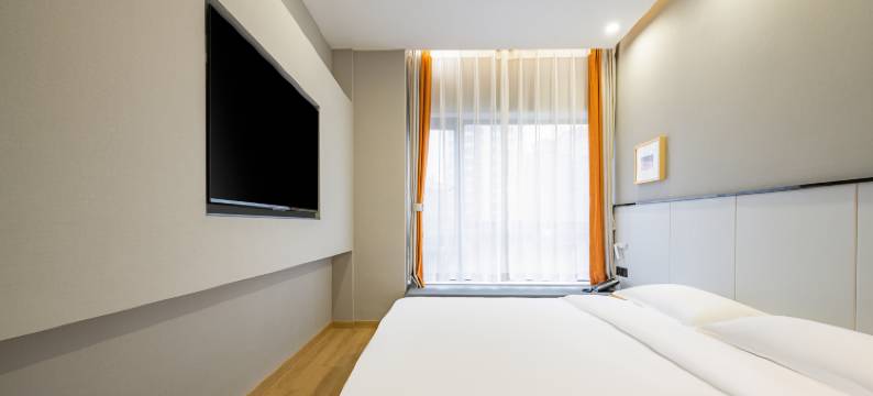 新荟城市酒店(上海静安寺长寿路地铁站店)图片