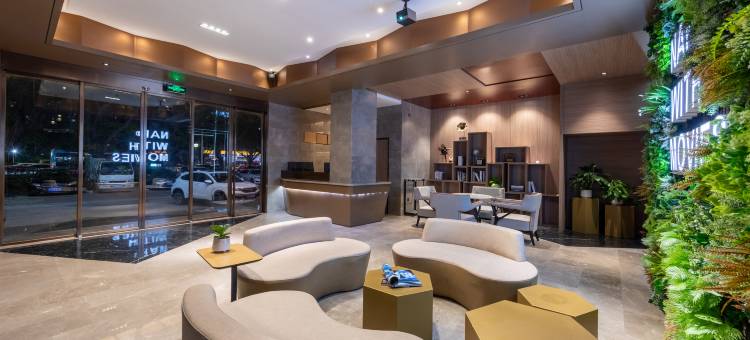 NAPHOTEL·奈朴酒店(珠海富华里环宇城店)图片