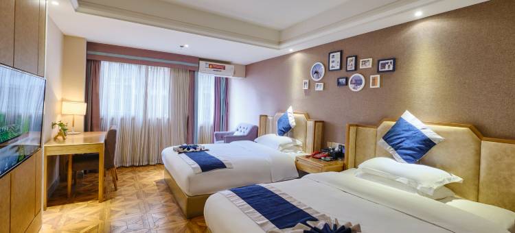 嘉美西瑞大酒店(达州罗浮广场高铁站店)图片