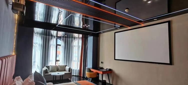 虔美·卡卡动漫酒店(龙南体育中心店)图片