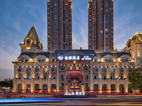 南充故鄉酒店(1227广场店)