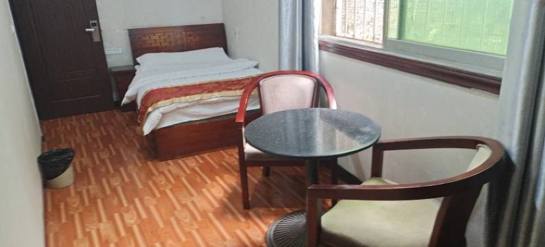 凯旋商务旅馆(六盘水火车站店)图片