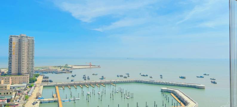 南澳芭缇雅度假公寓(北回归广场店)图片