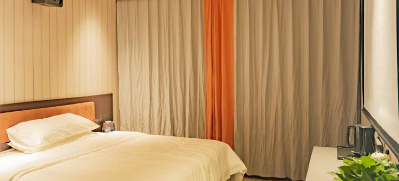 修水奥睿电竞商务酒店(中邦银都店)图片