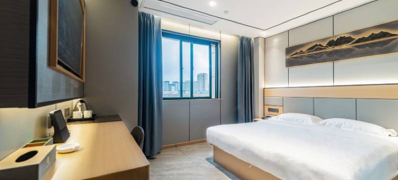 豆蔻年华主题酒店(南陵漳河大道店)图片