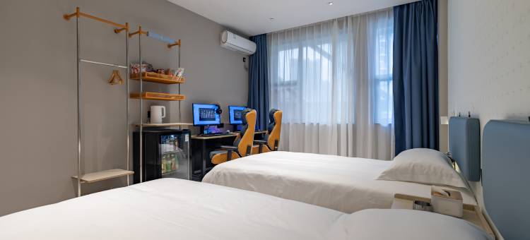 网鱼电竞酒店(无锡惠山万达店)图片