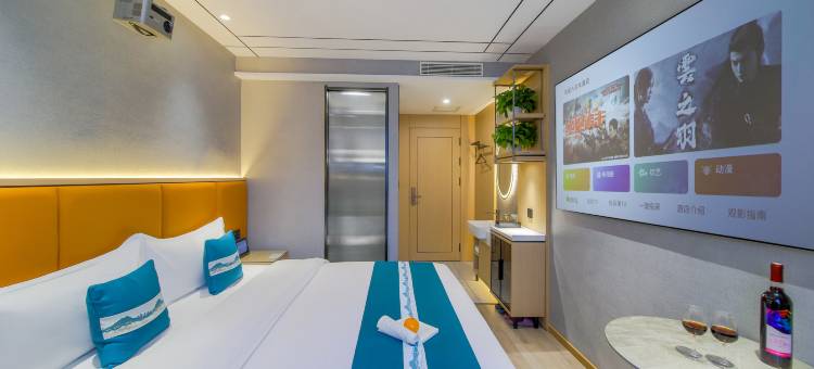 柏悦智雅精品酒店(赤峰高铁站店)图片