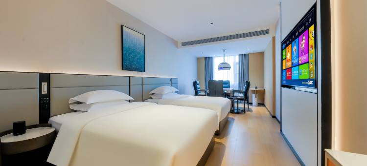 上饶艾丽丝酒店(万达广场店)图片