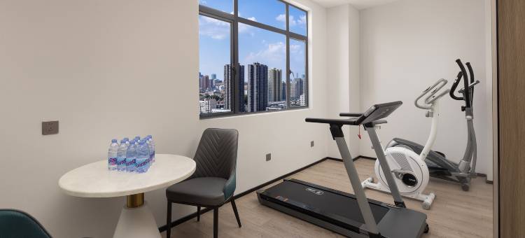 美豪酒店(佛山祖庙金铂中心店)图片