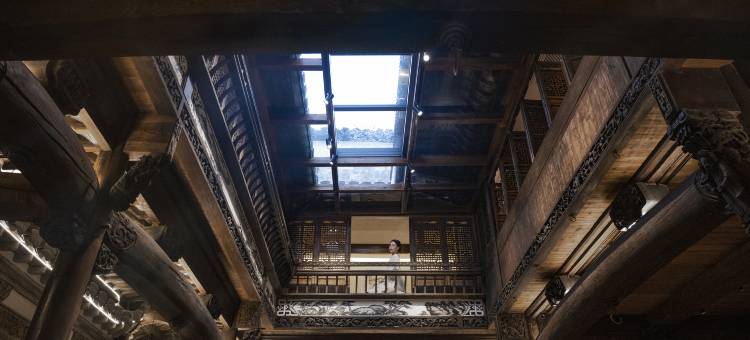 江园·老街里精品古建民宿(黄山屯溪老街黎阳水街店)图片