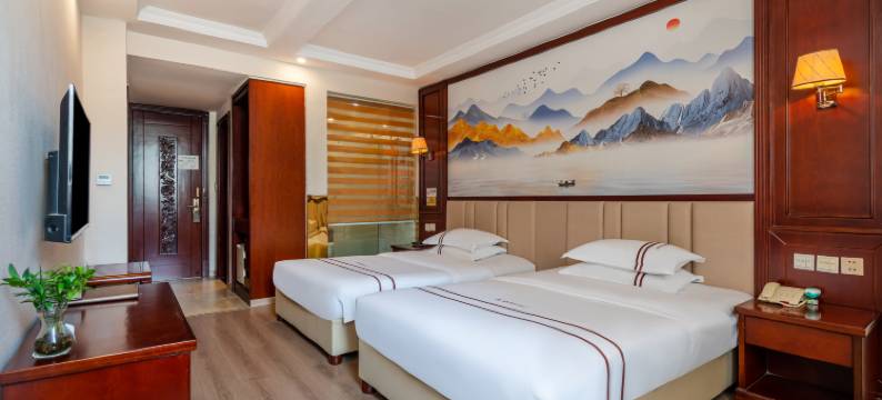 久圣花园酒店(泸州步步高新天地老窖店)图片