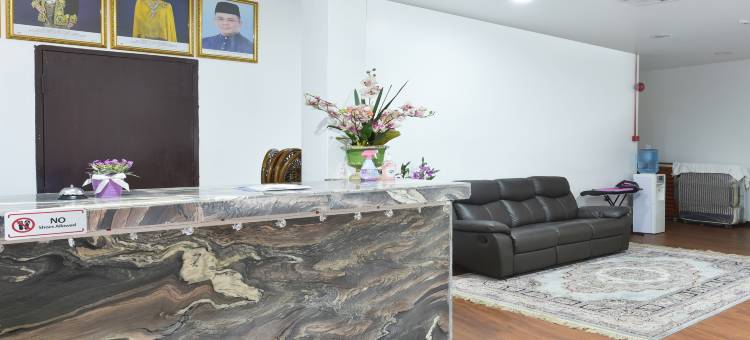 OYO 90869马迪纳酒店(OYO 90869 Hotel Madeena Inn)图片