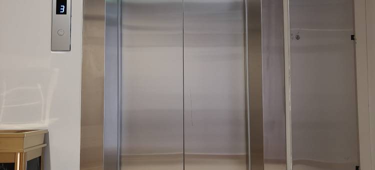 远彤商务酒店(沂水汽车站店)图片